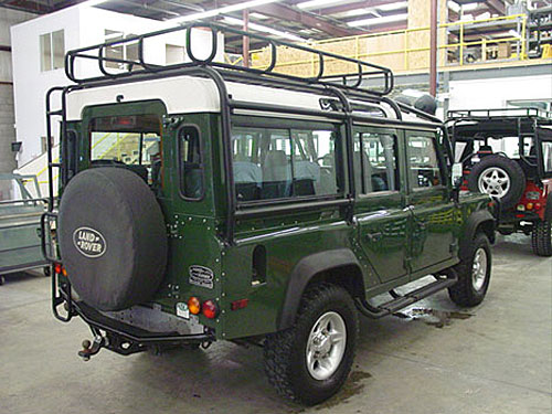 Coniston Green – Land Rover Defender Paint