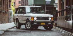 large_1995_Range_Rover_Classic_white__0005_Layer 19.jpg