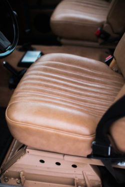 Range Rover Classic leather interior