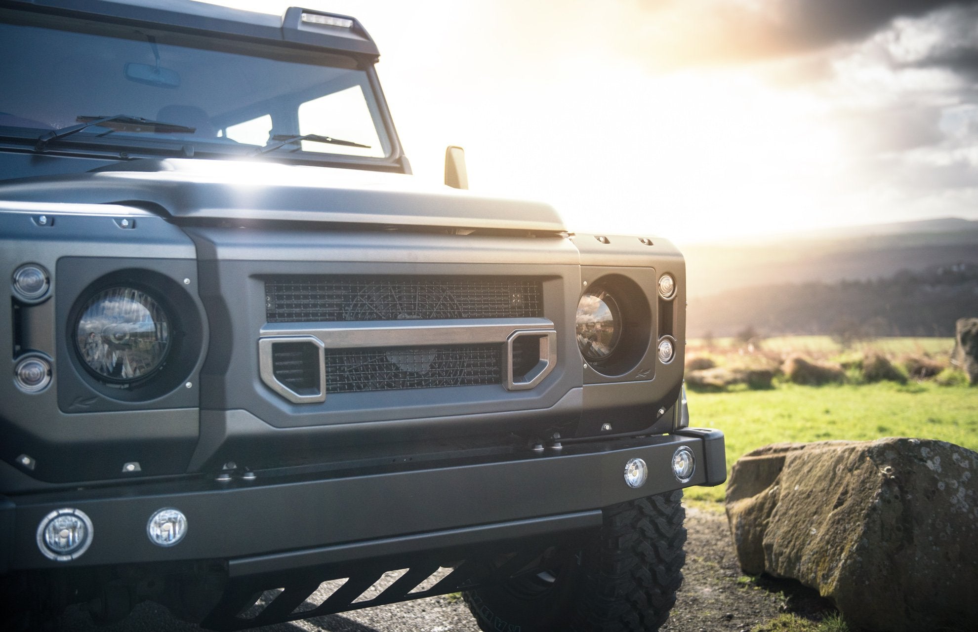 LAND ROVER DEFENDER (1991-2016) X-LANDER FRONT GRILLE WITH HEADLIGHT SURROUNDS